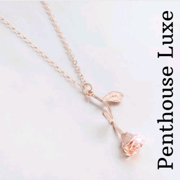🔥 CLEARANCE! Beautiful Rose Pendant Necklace - Picture 3 of 6
